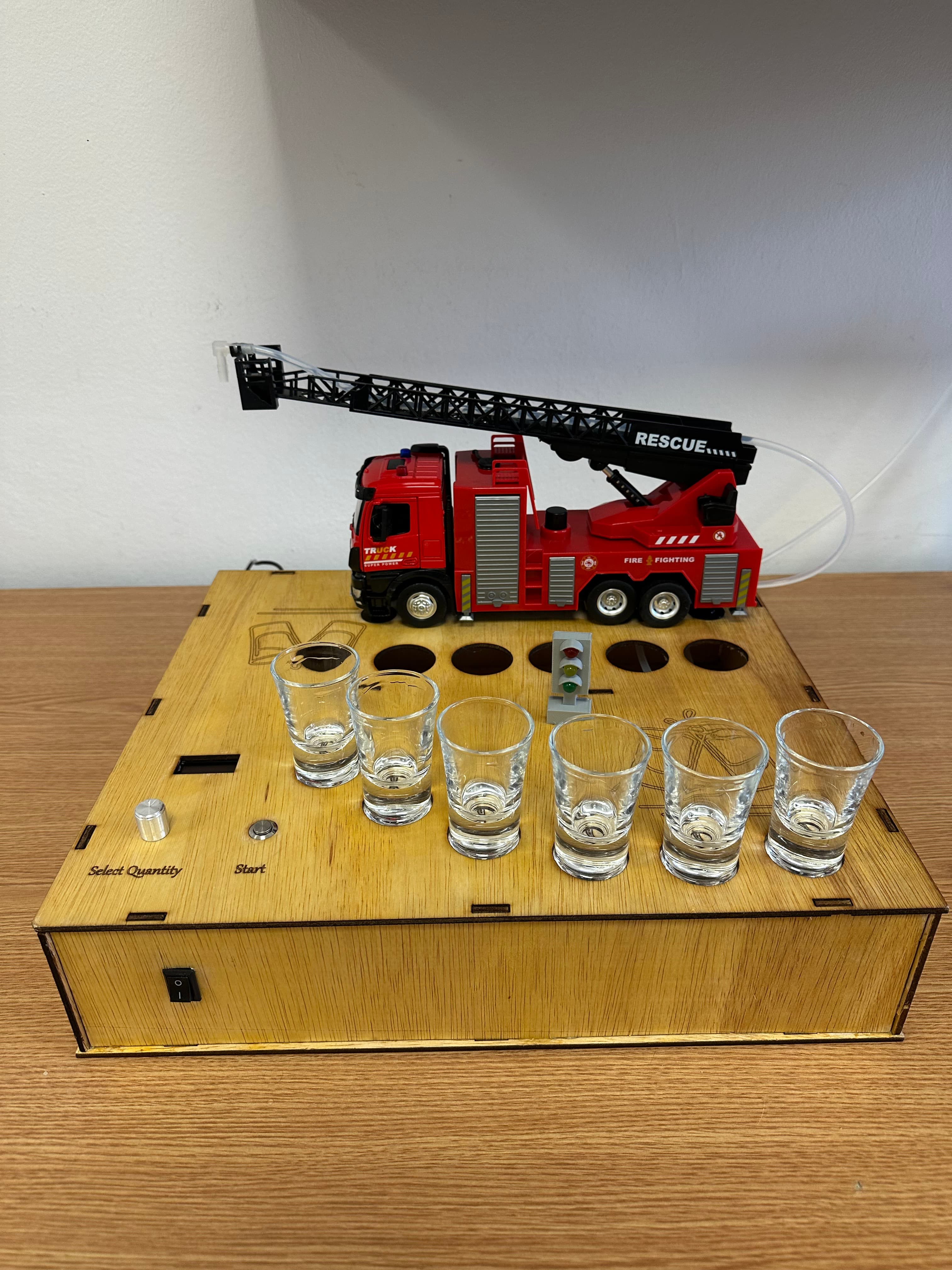 Aparat de shoturi Fire Rescue Edition – Model mașină de pompieri